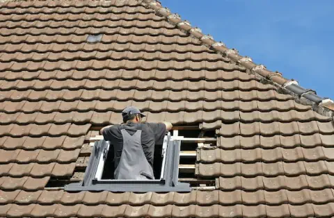 Pose de velux - Val-du-Mignon